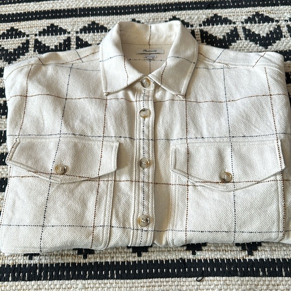 Madewell Bouclé Oversized Shirt-Jacket in Windowpane - Picture 6 of 7